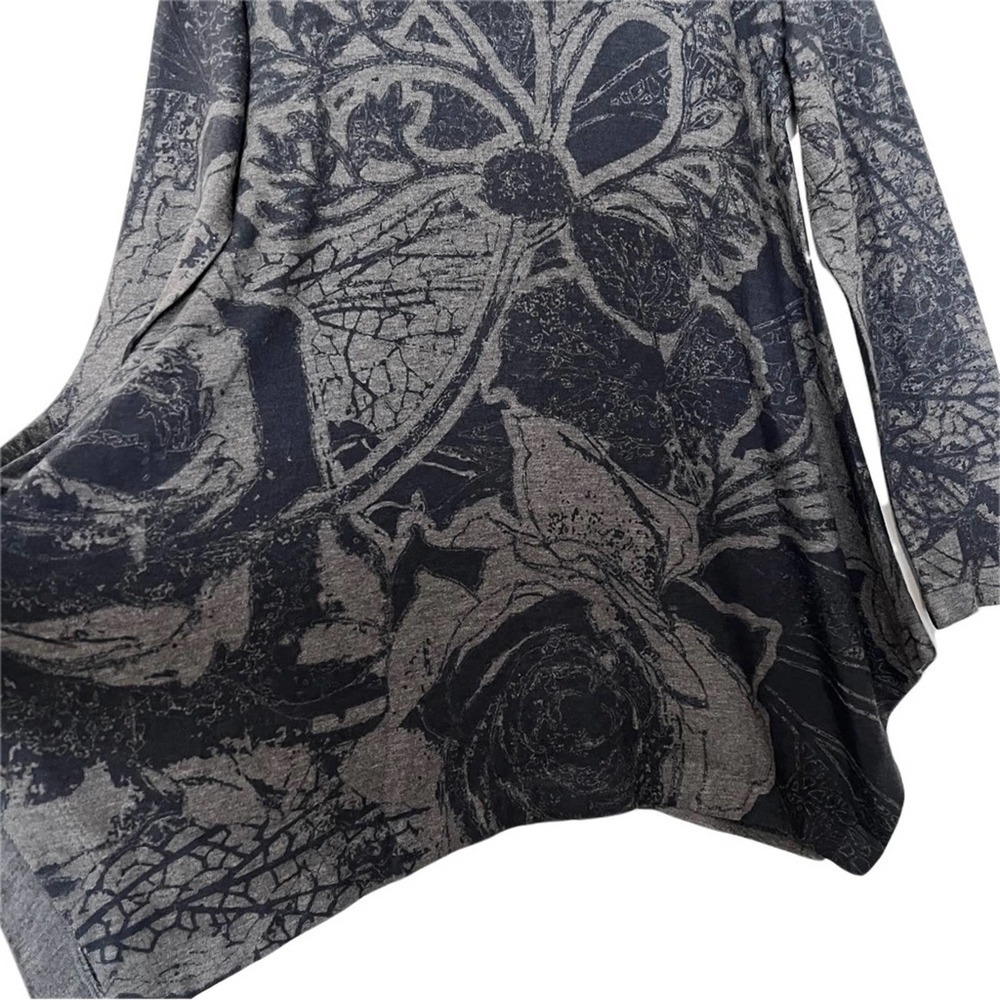 Lovely Soft Surroundings Charcoal Floral Handkerchief Hem Tunic. Small/Medium - Picture 6 of 8